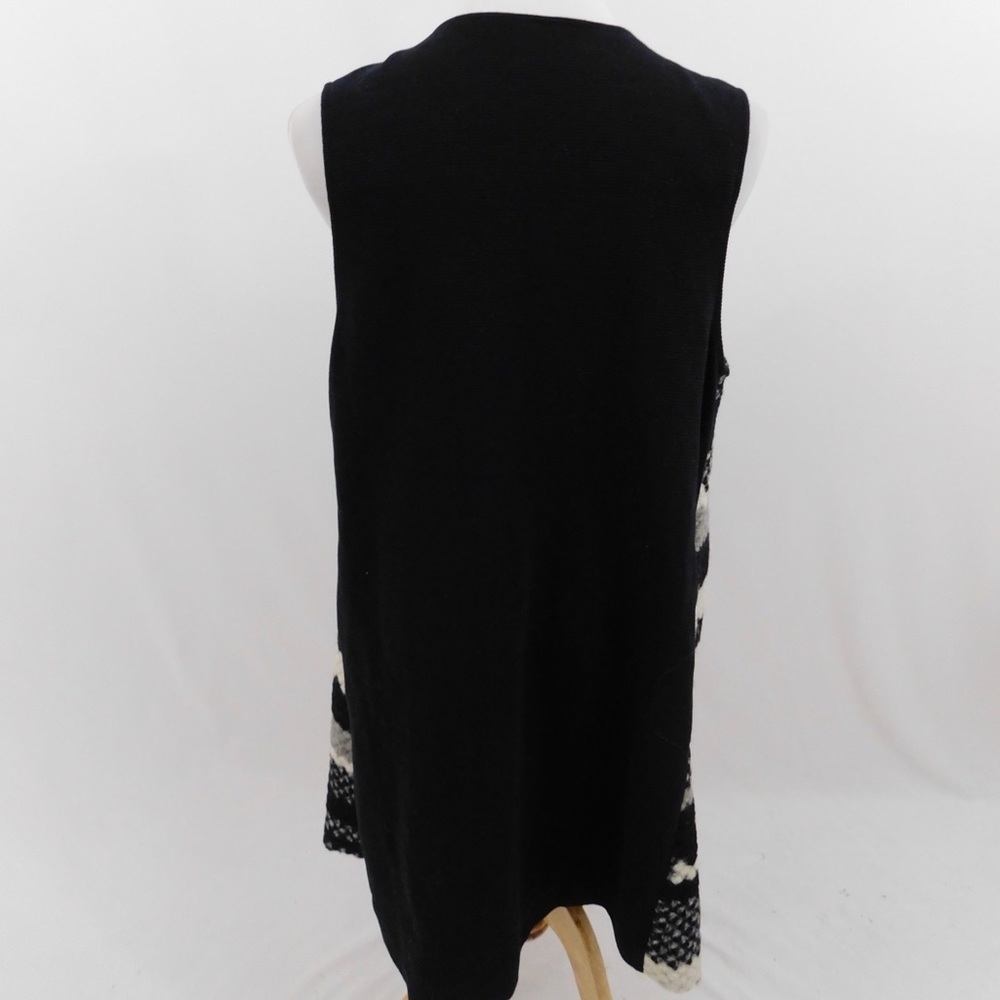 Guest Editor Vest - image 5
